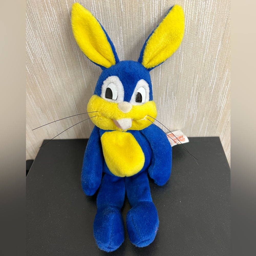 Vintage Flowers Bakery Bunny 1998. Great condition